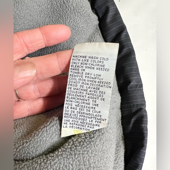 QUIKSILVER Men's Black Puffer Jacket with Stand-Up Collar size L - Picture 13 of 15